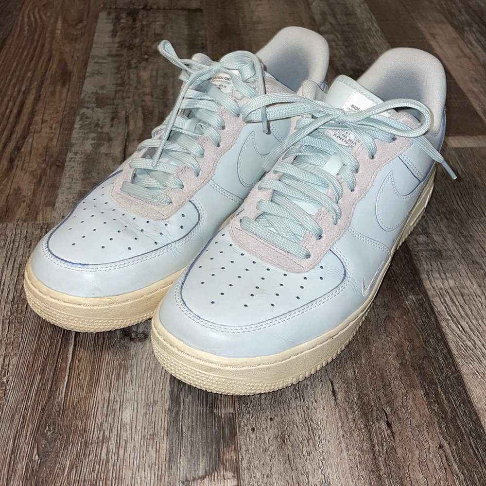 Devin Booker Air Force 1s